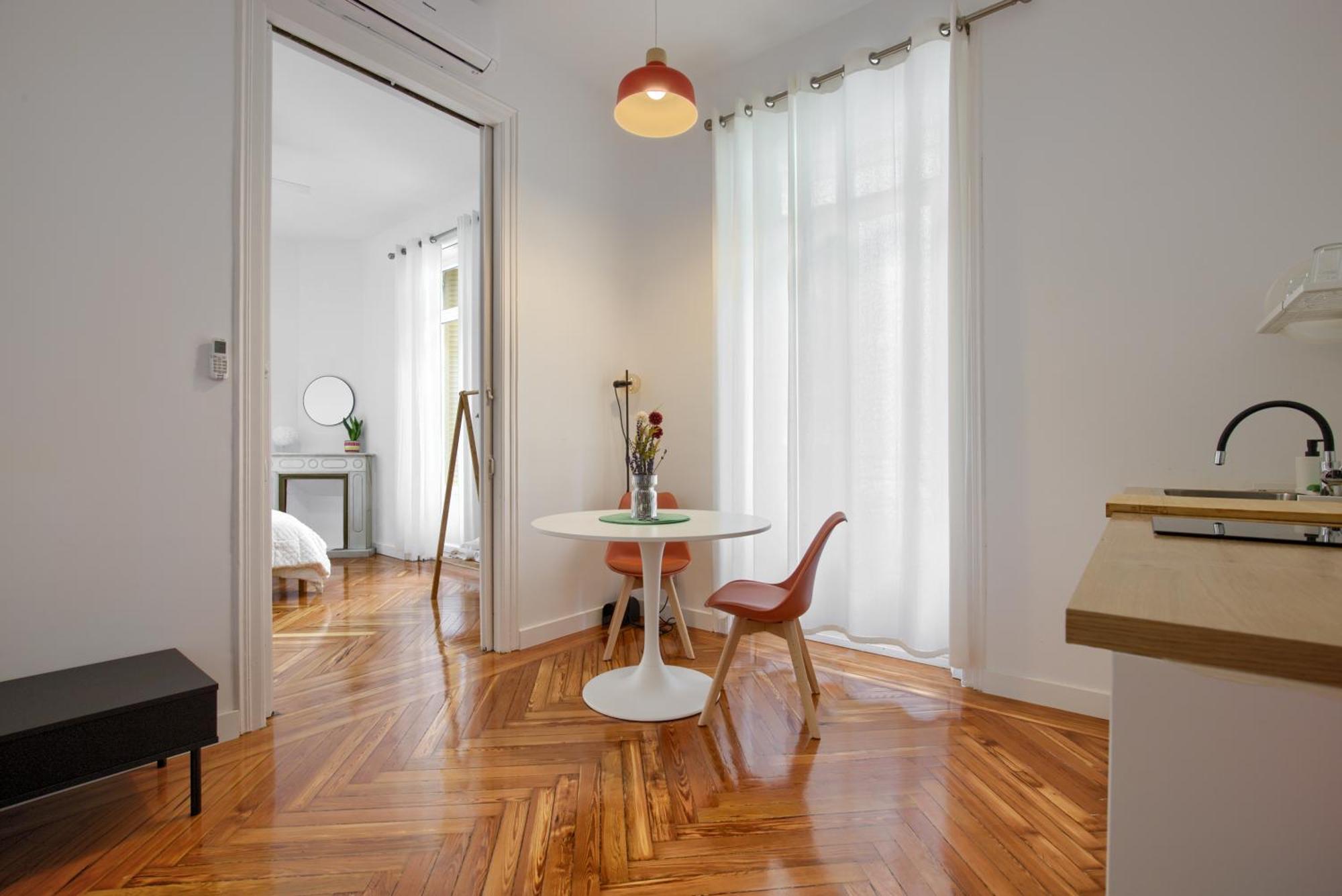 Mezzanine Orange Leilighet Madrid Rom bilde