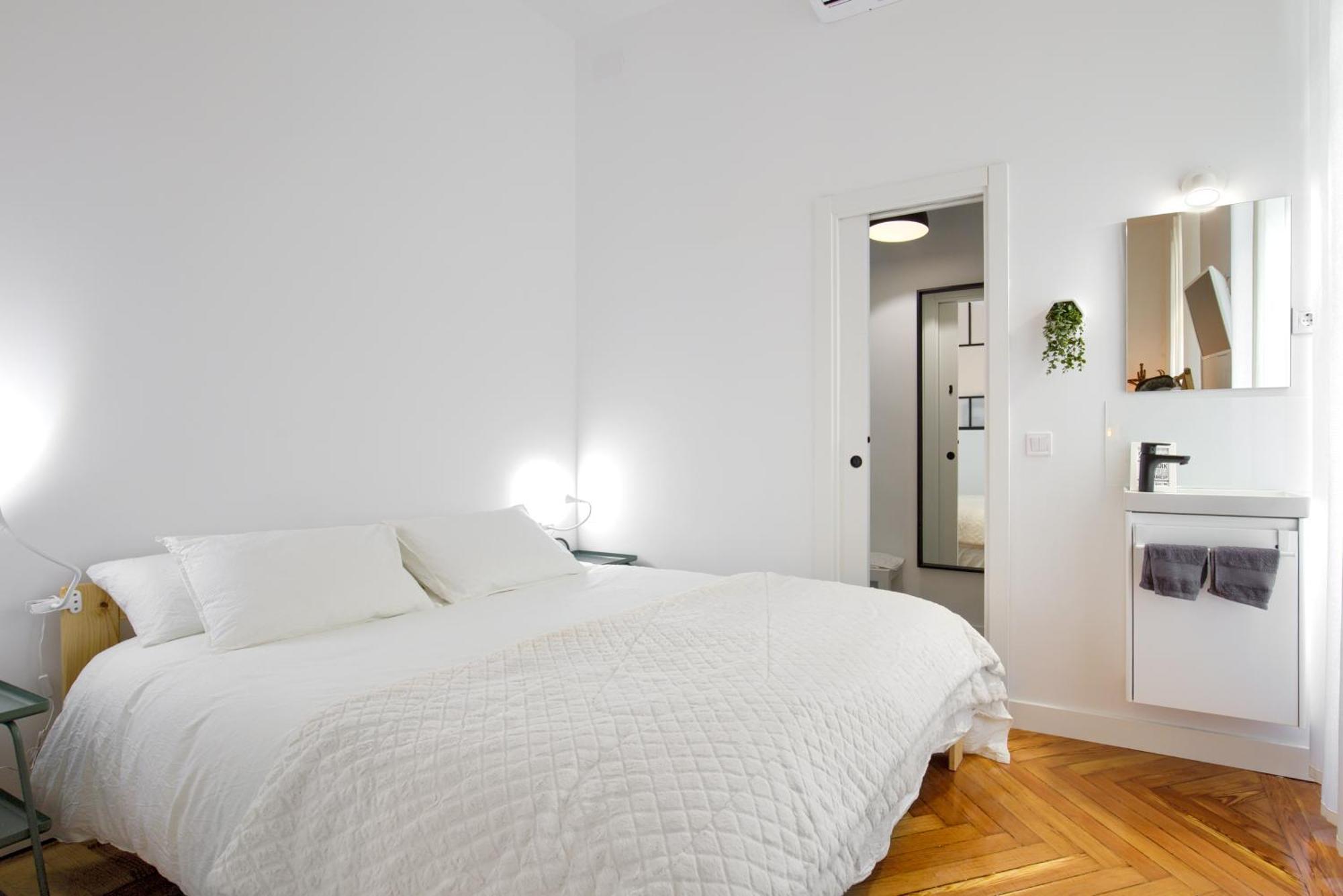 Mezzanine Orange Leilighet Madrid Rom bilde