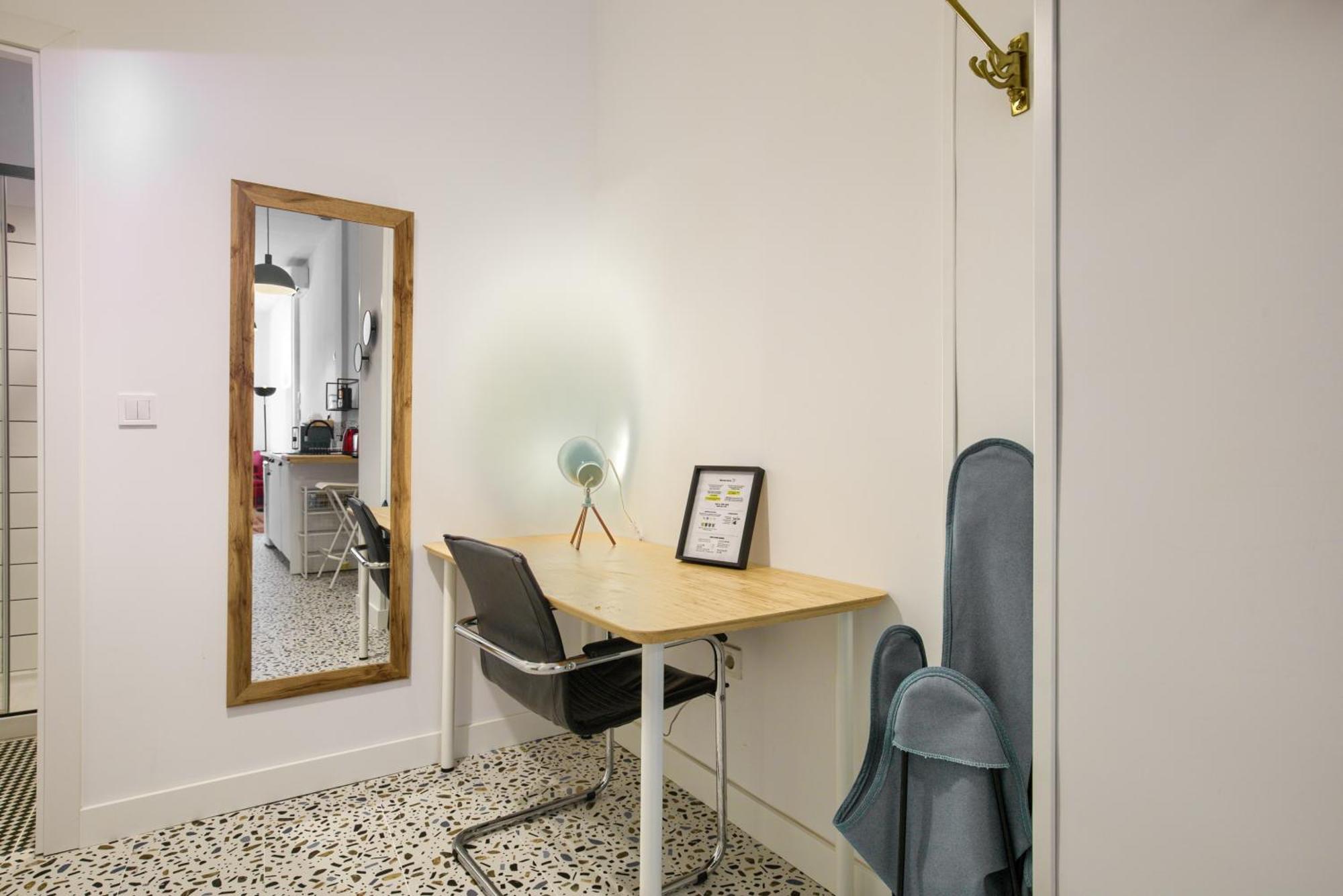 Mezzanine Orange Leilighet Madrid Rom bilde